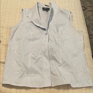 Jones New York Light Blue Sleeveless Button Down Shirt